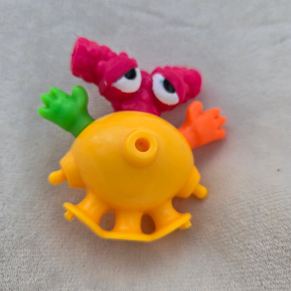 Nickelodeon Yellow Figure TANGLE TWIST A ZOID 1996 McDonalds Happy Meal Toy